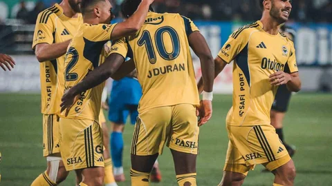 Fenerbahçe Rizespor'u Yendi, Seriyi Uzattı