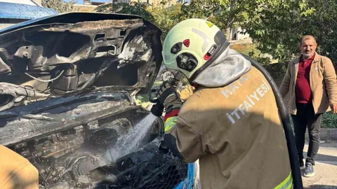 İskenderun'da Minibüs Yangını