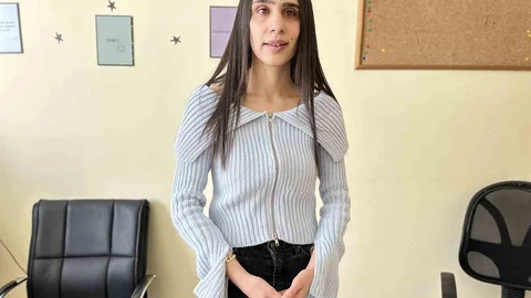 Berçem Tüner'in Işığı Yüksekova'da Parlıyor