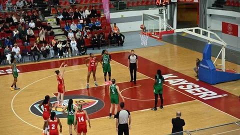 Melikgazi Kayseri Basketbol Mağlup Oldu