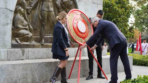Samsun'da Öğretmenler Günü Töreni