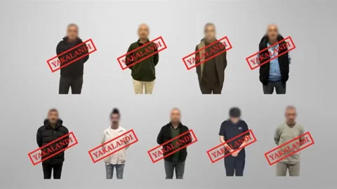 Kırmızı Bültenle Aranan Suçlular Türkiye'ye Getirildi