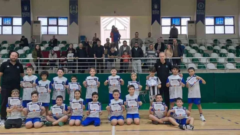 Bursa'da Kış Spor Okulları Sertifika Dağıtımı