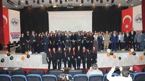 Elazığ'da Öğretmenler Günü Kutlaması