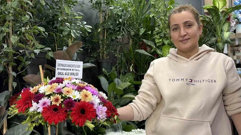 Diyarbakır'da Çiçekçi Yoğunluğu