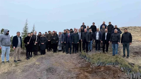 Sivrice'de Öğretmenler Günü Kutlandı