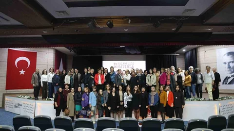 Manisa'da Kadın Hakları Etkinliği