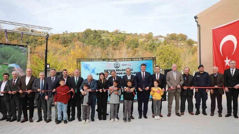 Sakarya'da Spor Kompleksi Açıldı