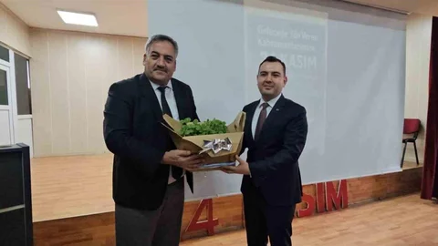 Muş'ta Kaymakama Anlamlı Sürpriz Yapıldı