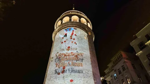 Öğretmenler Günü İstanbul'da Kutlandı