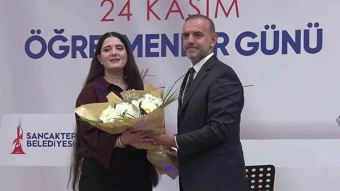 Sancaktepe'de Öğretmenler Günü Kutlaması