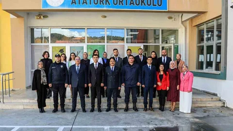 Çameli'nde Öğretmenler Günü Kutlaması