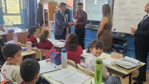 Hatay'da Öğretmenler Günü İyiliği