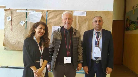 Öğrencilerden Mektuplar İtalya'ya Gönderildi