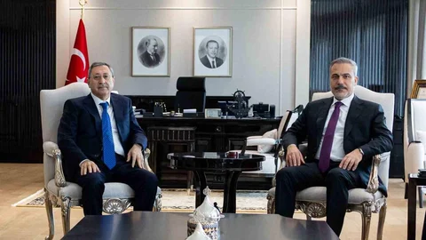 Bakan Fidan Azerbaycan Temsilcisini Kabul Etti