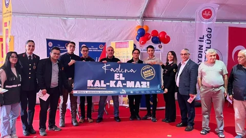 Aydın'da Kadına Yönelik Şiddetle Mücadele Etkinliği