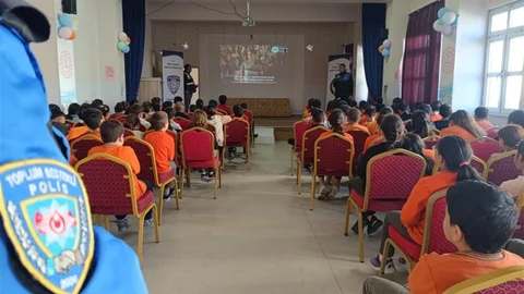 Niğde'de Öğrencilere Güvenlik Eğitimi