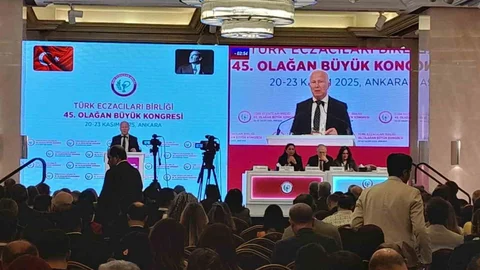 Aydın'da Eczacıların Sorunları Masaya Yatırıldı