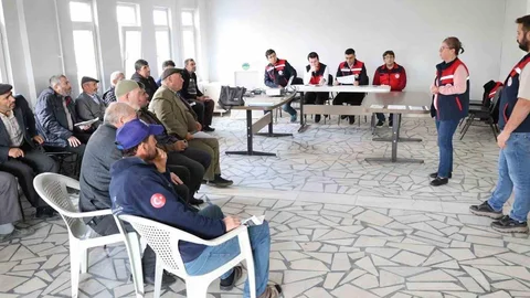 Afyonkarahisar'da Çiftçi Toplantıları Devam Ediyor