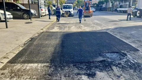 Körfez'de Yol Bakım Çalışmaları Devam Ediyor
