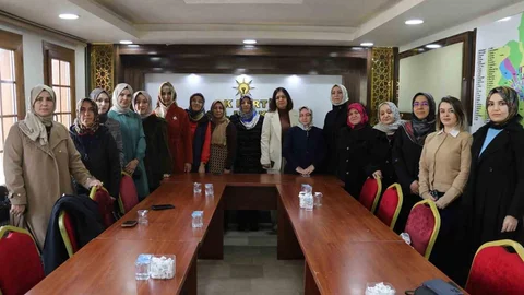 Sivas'ta Kadınların KADES Uygulaması Yaygınlaşıyor