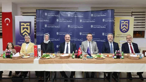 Vakıf Okulları Öğretmenleri Bir Araya Geldi