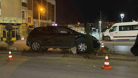 Karaman'da Kontrolden Çıkan Otomobilin Durumu