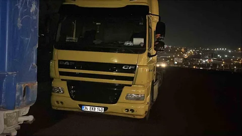 Kocaeli'de Feci Trafik Kazası: İki Kişi Hayatını Kaybetti