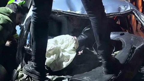 Erzurum'da Trafik Kazası: 1 Ölü, 2 Yaralı