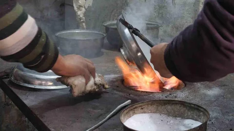 Gaziantep'te Kalaycılar Kışın Yüz Güldürüyor