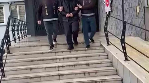 Bursa'da 56 Yıl Hapisle Aranan Şahıs Yakalandı