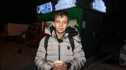 Gaziantep'te Sıcak Çorba İkramı