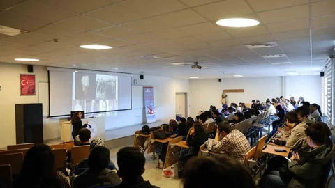 Düzce'de Liderlik Eğitimi Verildi