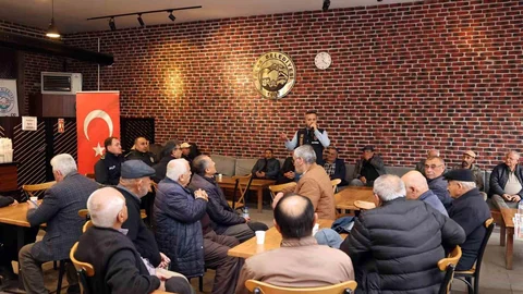 Talas'ta Güvenli Telefon Eğitimi Düzenlendi