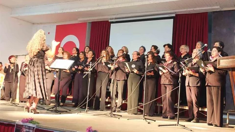 Balıkesir'de Kadın Korosundan Farkındalık Konseri