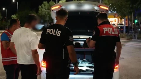 Isparta'da 31 Aranan Şahıs Yakalandı