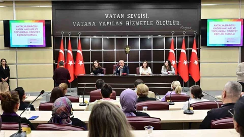 Kadına Yönelik Şiddete Dikkat Çekildi