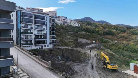 Amasra'da İnşaat Göçüğü Yaşandı