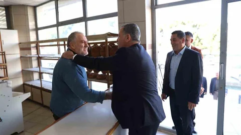 Başkan Balaban Esnafı Dinliyor