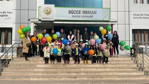 Düzce'de Minik Öğrenciler Ormanları İnceledi