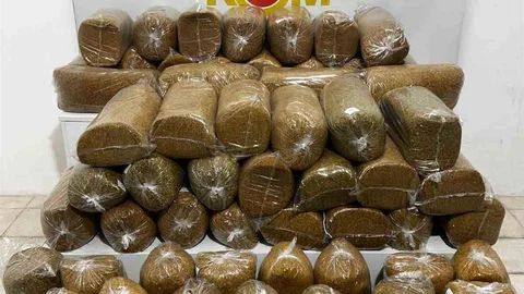 Samsun'da Minibüste Kaçak Tütün Ele Geçirildi