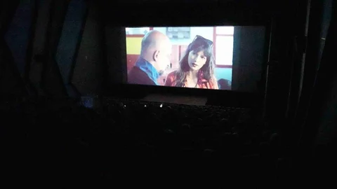 Kadınlar İçin Film Gösterimi Yapıldı