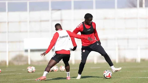 Sivasspor Boluspor Maçına Hazırlanıyor