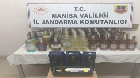 Akhisar'da Kaçak Alkol ve Tütün Operasyonu