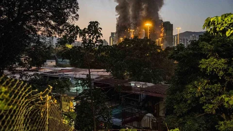 Hong Kong'da Yangın Felaketi