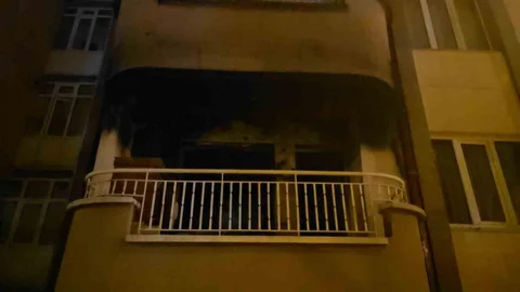 Kütahya'da Apartman Yangını Sonucu 1 Ölü 2 Yaralı
