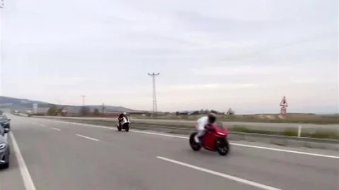 Eskişehir'de Motosiklet Yarışı Korkuttu