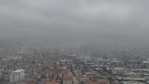 Elazığ'da Yoğun Sis Devam Ediyor