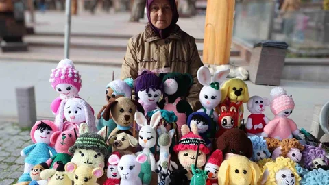 El Emeği Bebeklerle Ekonomiye Katkı Sağlıyor