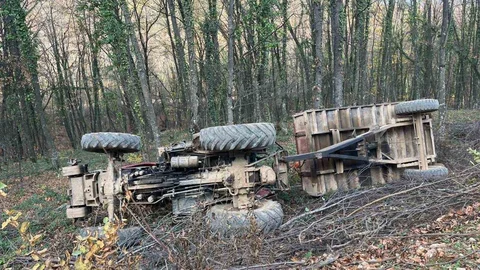 Bursa'da Devrilen Traktörde İki Yaralı